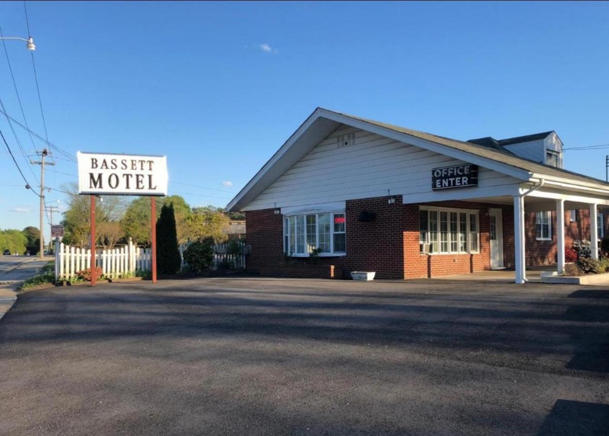 Bassett Motel Williamsburg Exterior photo